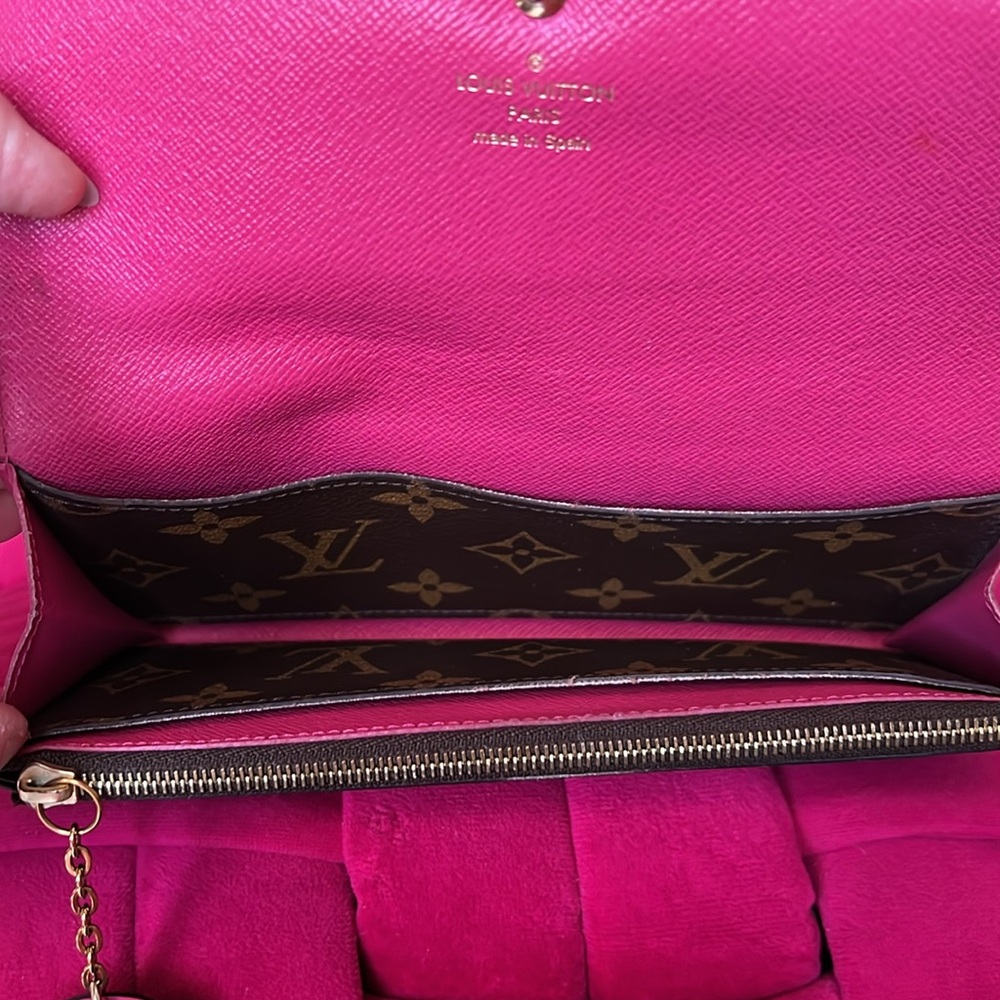 Louis Vuitton Bloom Flower Emilie Wallet-EUC - Picture 15 of 16
